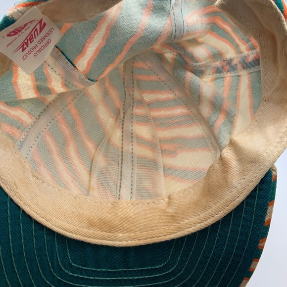 VTG 90s Zubaz Miami Dolphins Retro Logo Zebra Pattern Snapback Hat Autographed - Picture 15 of 16